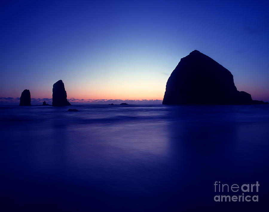 Oregon - Haystack Rock Photograph by Terry Elniski