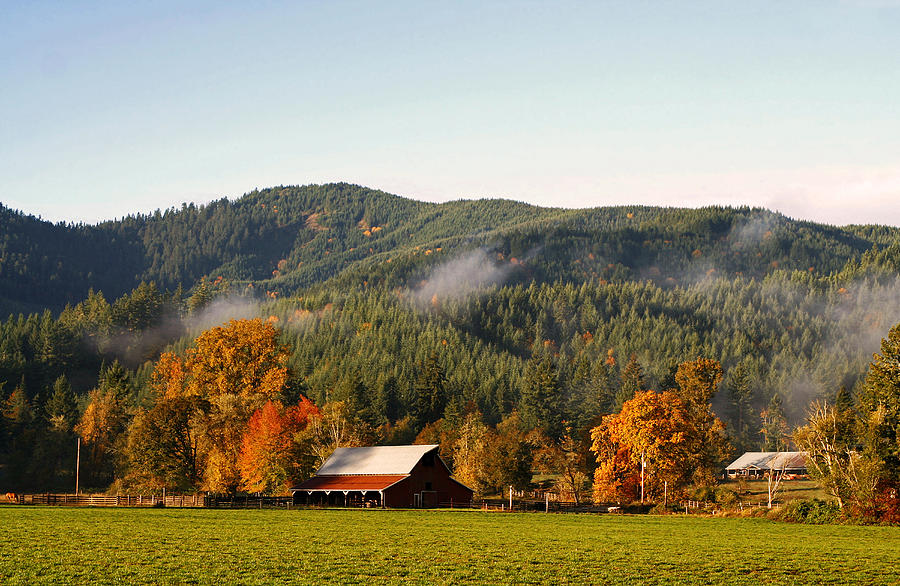 Oregon Farm Photograph by Rees Gordon