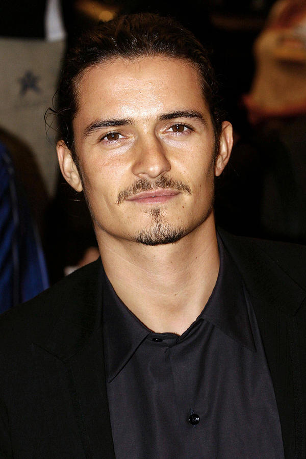 Orlando Bloom At Arrivals Photograph by Everett