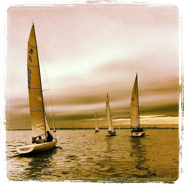 Sailing Photograph - Outside Line Called It Quits. Heading by Leighton OConnor