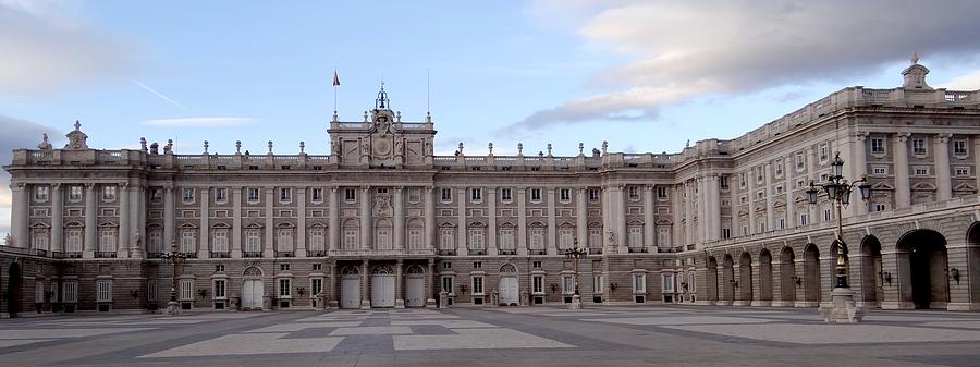 Palacio Real de Madrid Photograph by Keith Stokes