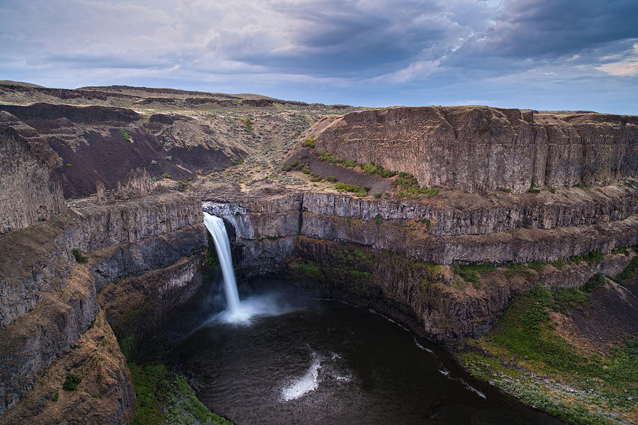 Grand Canyon National Park Photograph - Palouse Falls by Mike Reid