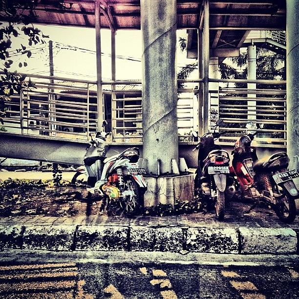 Instagram Photograph - Parkir Motor D Halte #transjakarta ??? by Venda Aryadi