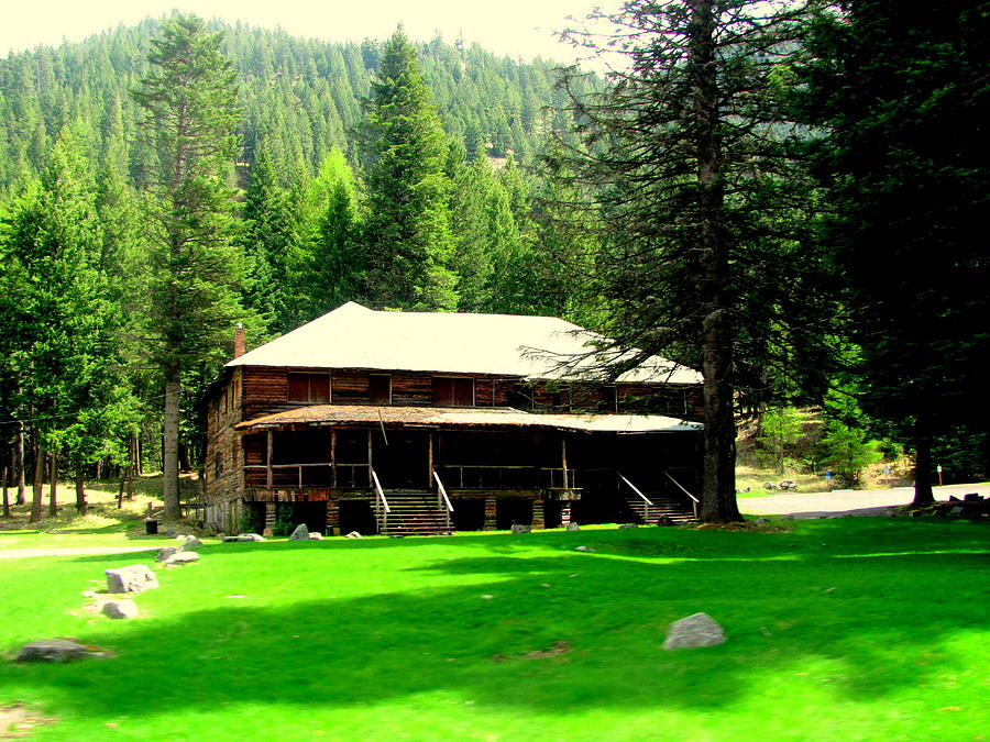 Wallowa Photograph - Parks Historic Building by Amy Bradley