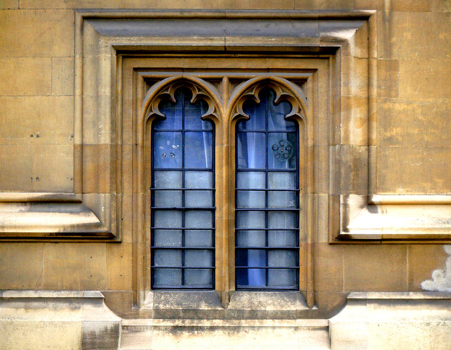 Parliament Window Photograph by Roberto Alamino