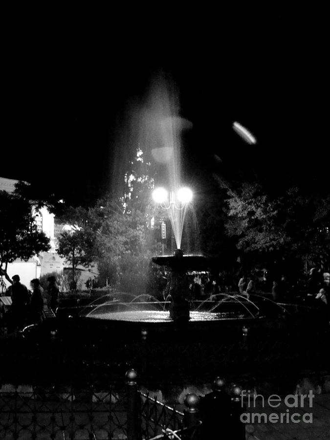 Parque Calderon Fountain Photograph by Al Bourassa