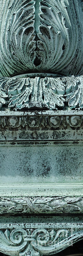 Patina on Iron Post by Anne Boyes Patina on Iron Post by Anne Boyes
