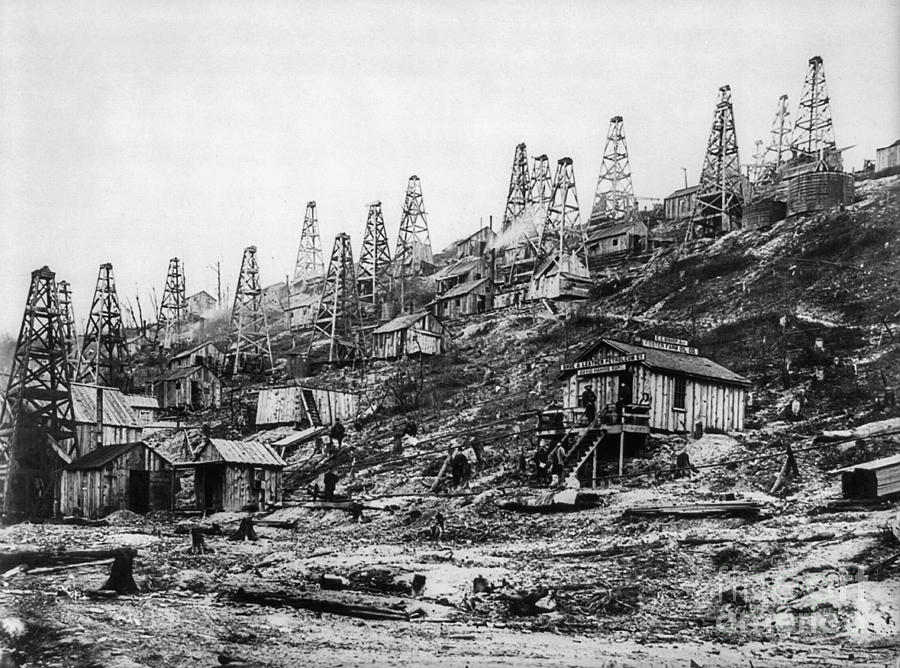 Pennsylvania: Oil Industry Photograph by Granger