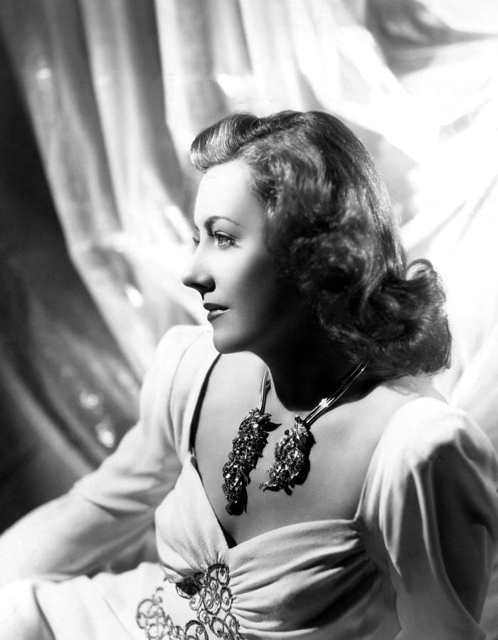 Movie Photograph - Penny Serenade, Irene Dunne, 1941 by Everett