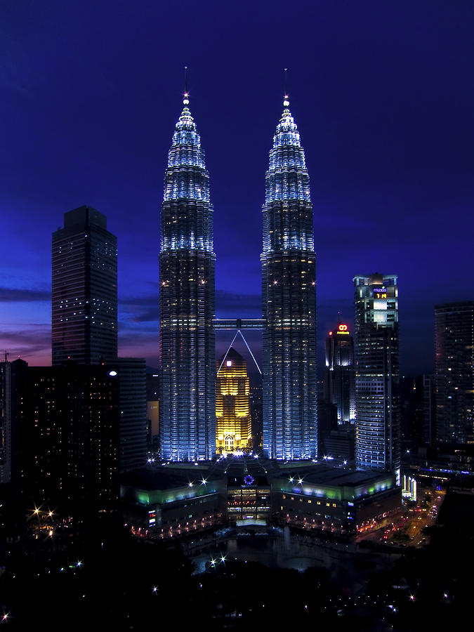 Petronas Towers In Kl Malaysia At Twilight. Photograph by Zoe Ferrie