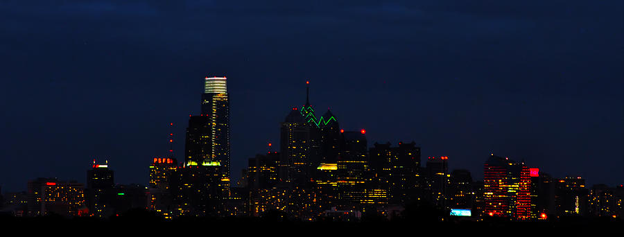Philadelphia Photograph - Philadelphia After Dark by Bill Cannon