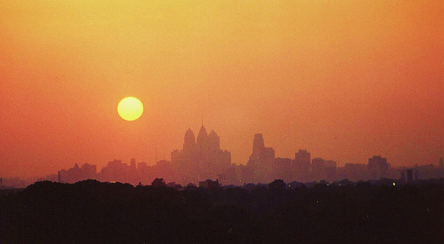 Philadelphia Skyline Photograph by John Handfield