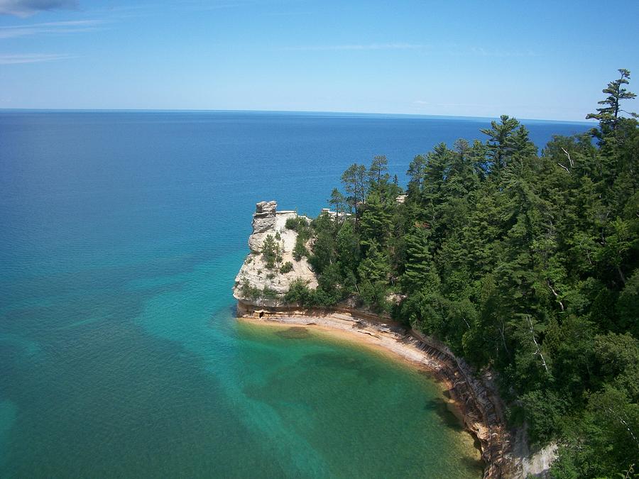 Pictured Rock Outcropping on Lake Superior Photograph by Steve Rice ...