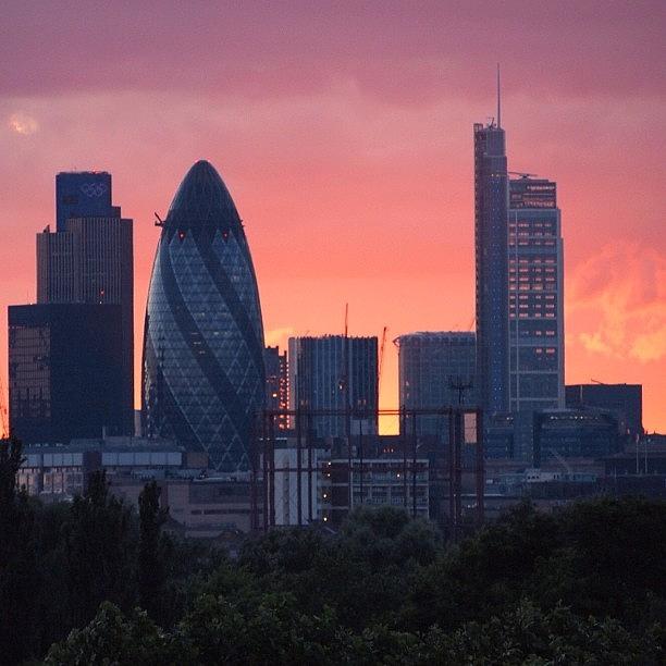 London Photograph - Pink Sunset : Gherkin #igers #igmood by Neil Andrews