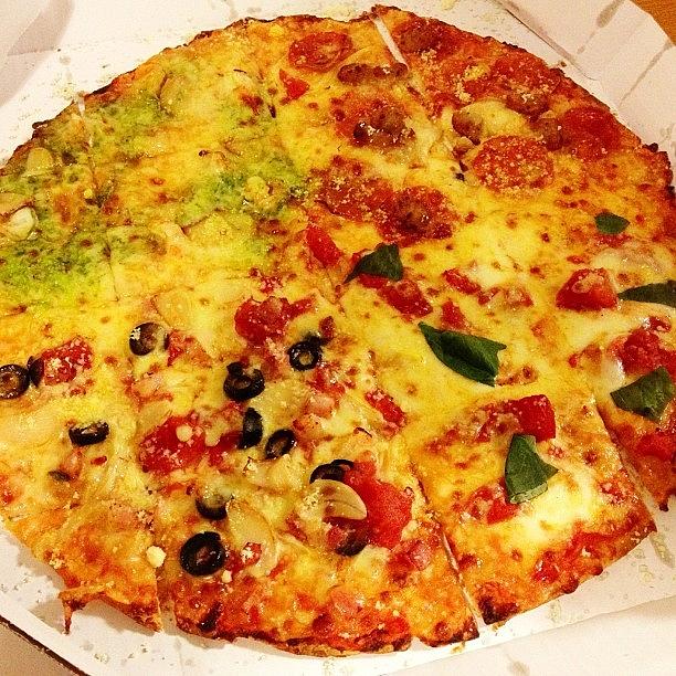 Love Photograph - Pizza
#food #yum #yummy #love by Takeshi O