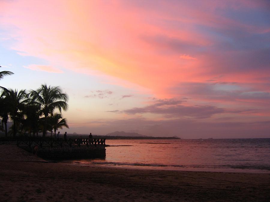 Playa Dorada Sunset 0682 Photograph by Maciek Froncisz