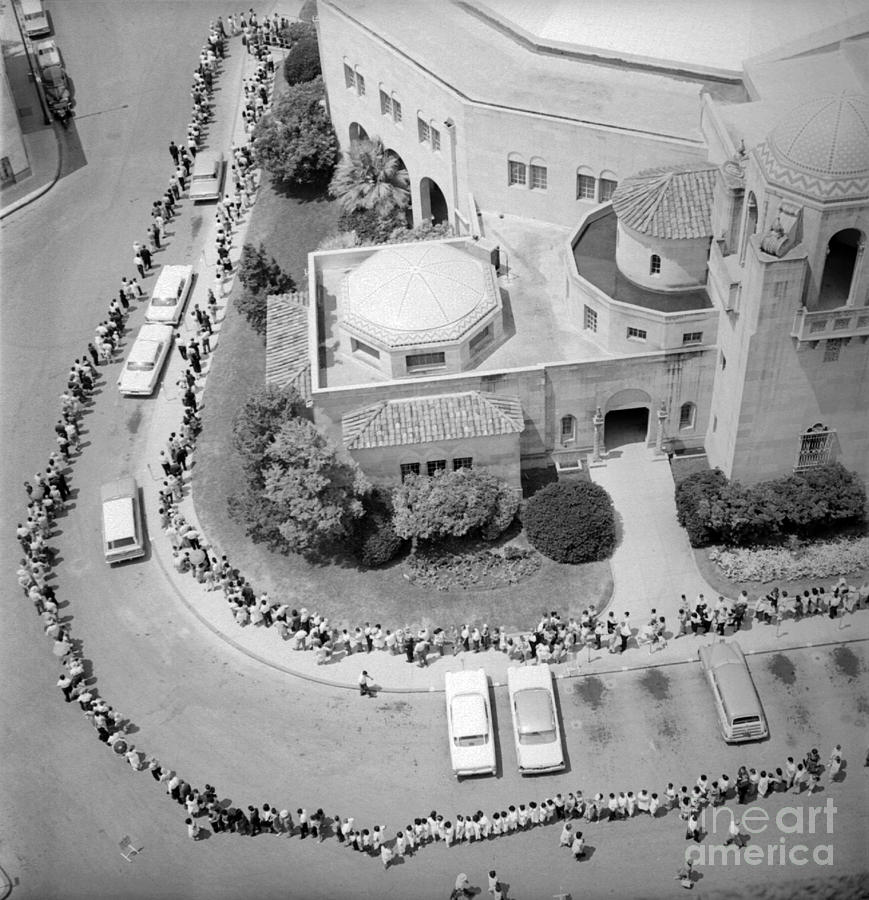 Polio Immunization, Aerial View, 1962 Photograph by Science Source