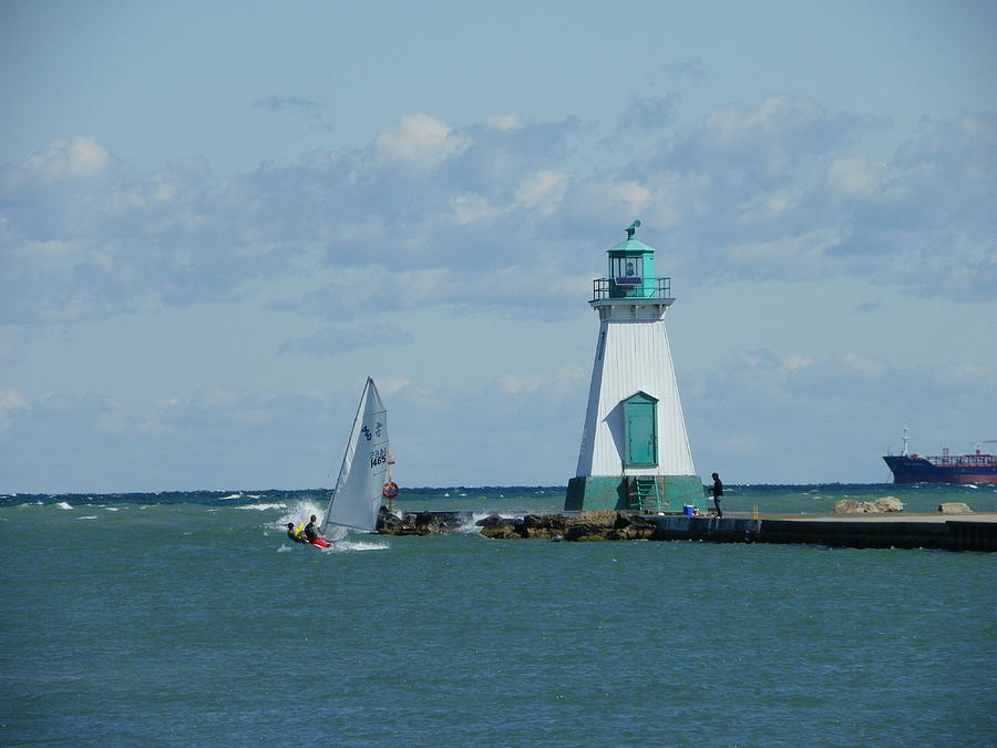 Port Dalhousie Lighthouse Photograph by Peggy King
