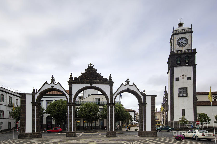 Portas Da Cidade Photograph By Andre Goncalves 