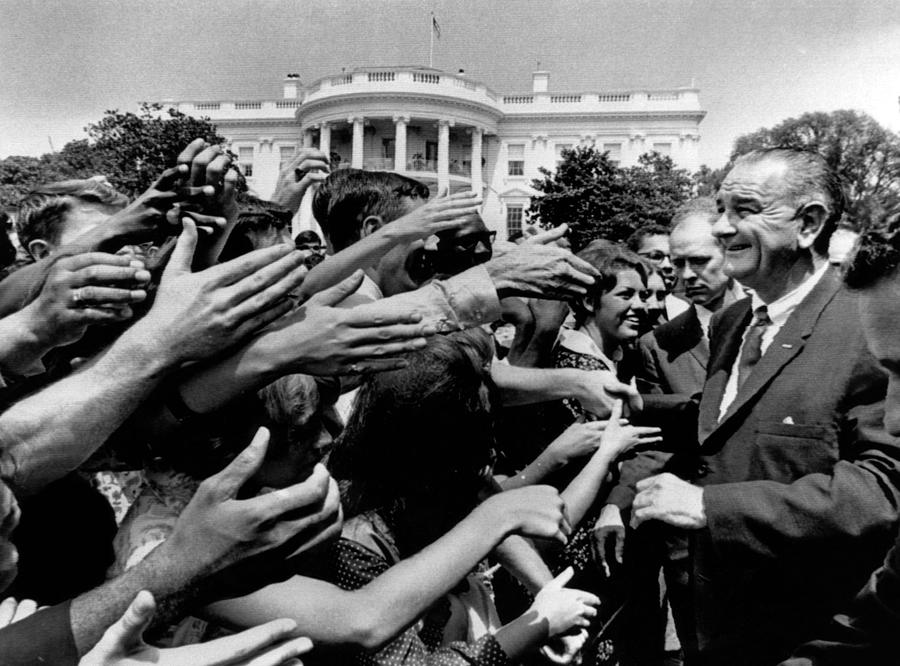 President Lyndon B. Johnson Greets Part Photograph By Everett - Fine ...