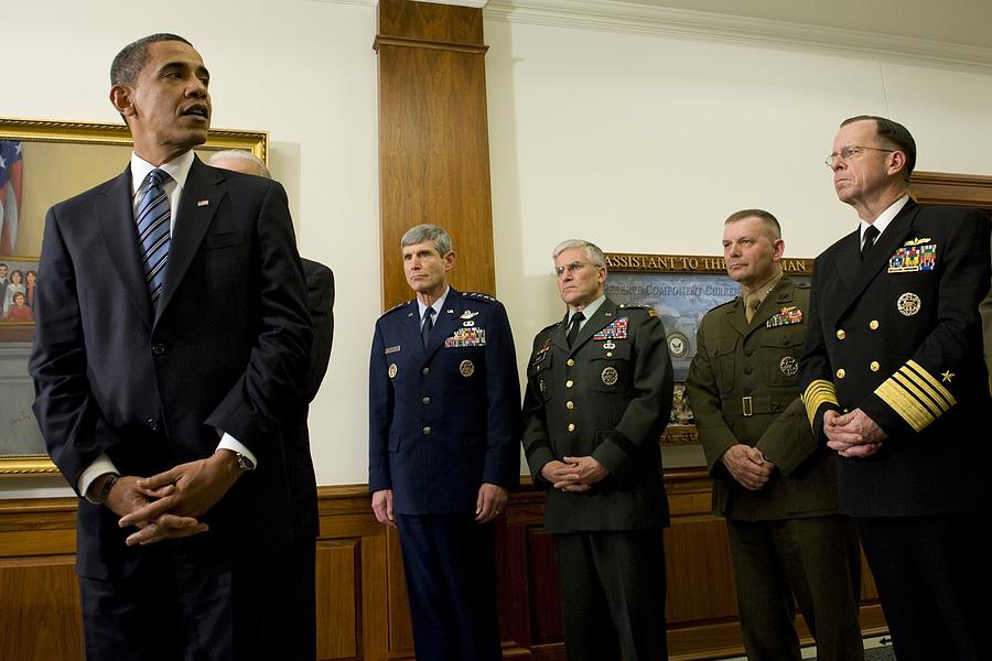 Politician Photograph - President Obama At The Pentagon by Everett