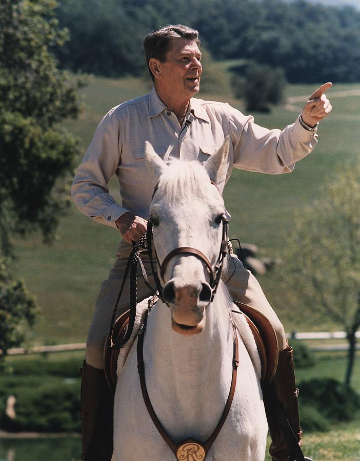 President Reagan Riding His Horse El Photograph by Everett