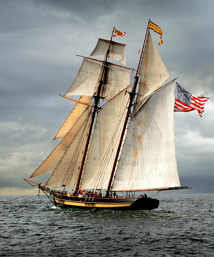 Pride of Baltimore II Photograph by Fred LeBlanc