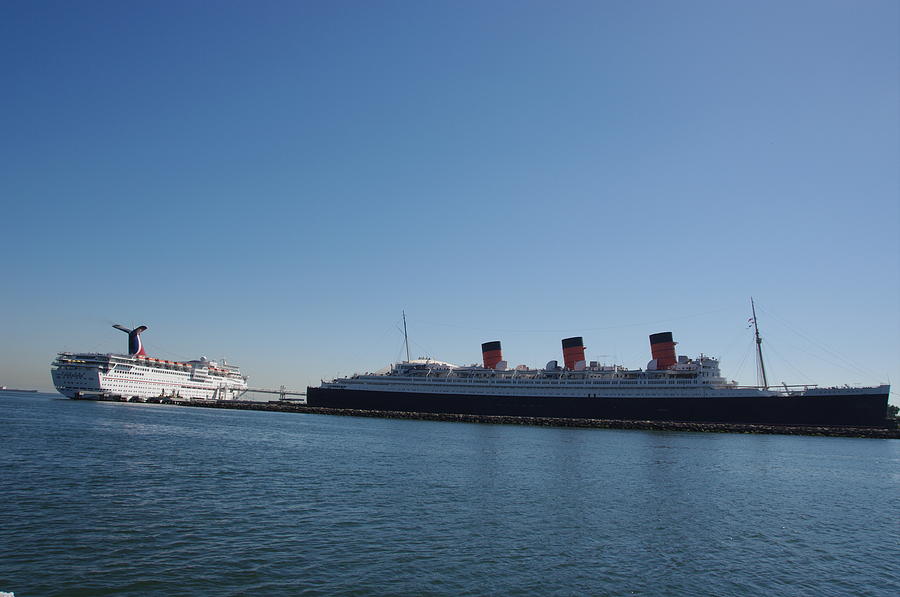 Queen Mary  Photograph by Jeff Lowe