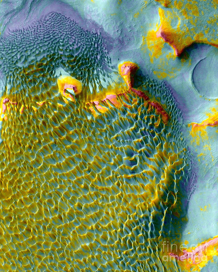Rabe Crater, Mars Photograph by Nasa