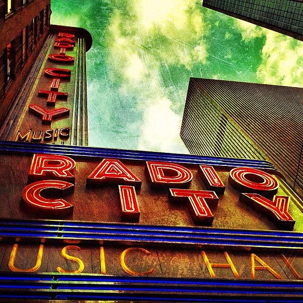 New York City Photograph - Radio City Music Hall by Luke Kingma