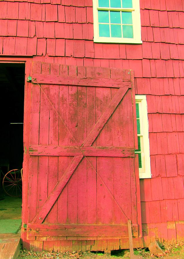Red Barn Door Photograph by Susan Carella