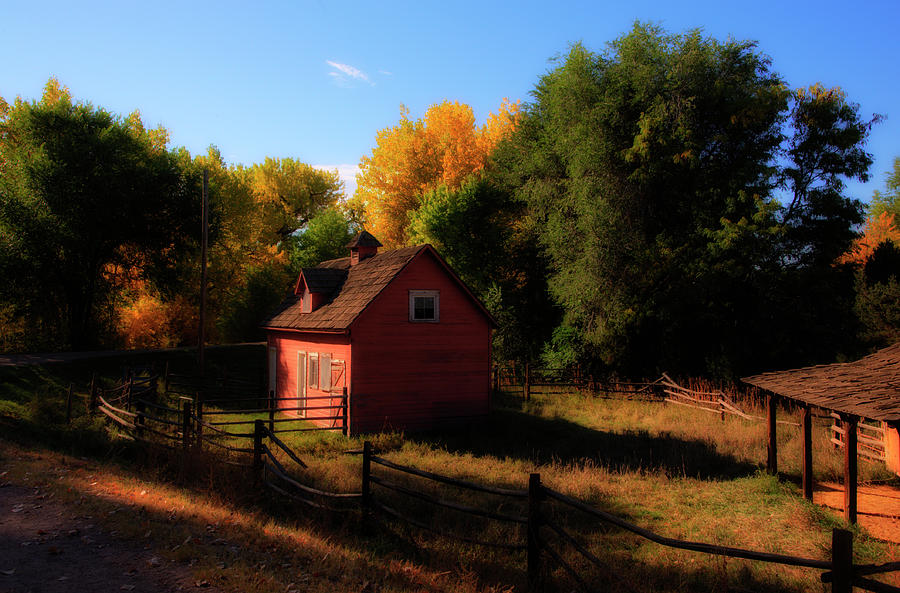 Red Barn Photograph by Paul Beckelheimer