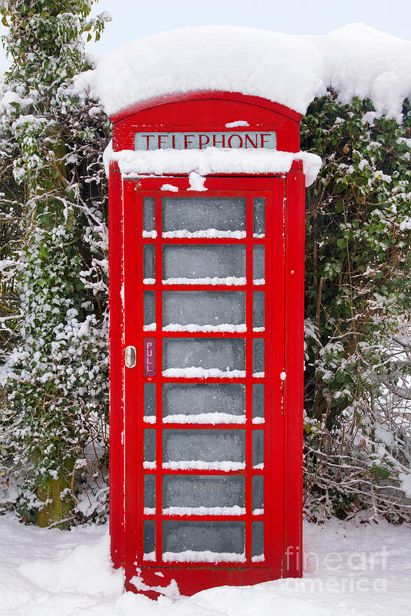 Red British Phonebox In The Snow Photograph By Richard Thomas