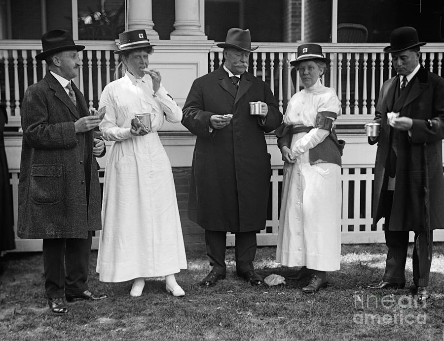 Red Cross Luncheon, 1917 by Granger