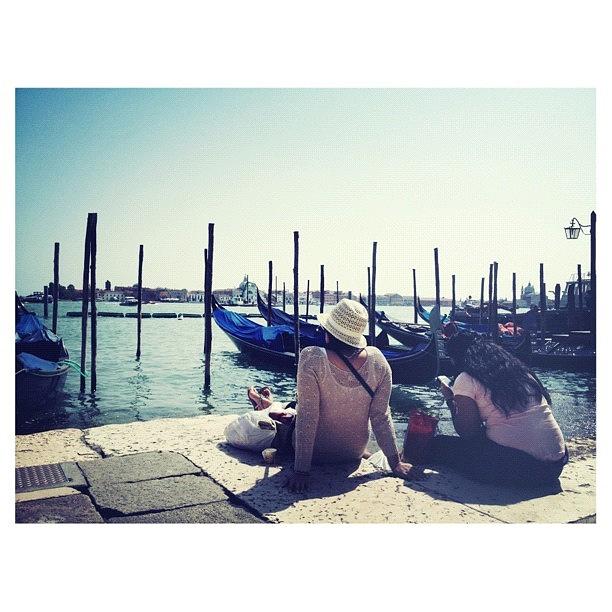 Portrait Photograph - Relax In #venice #iphonesia #iphoneonly by Wilder Biral