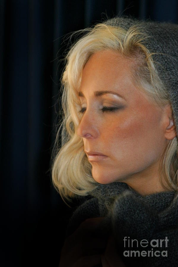 Portrait Photograph - Relaxed Blond Woman by Henrik Lehnerer