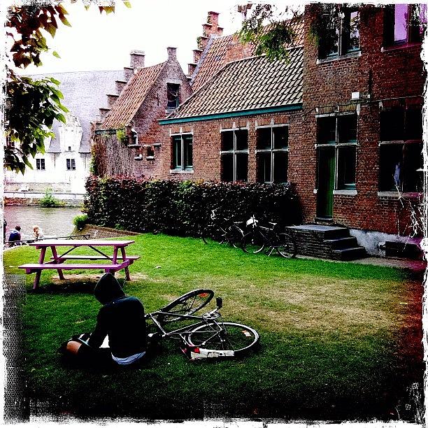 Relaxing In Brugge Photograph by Henk Goossens