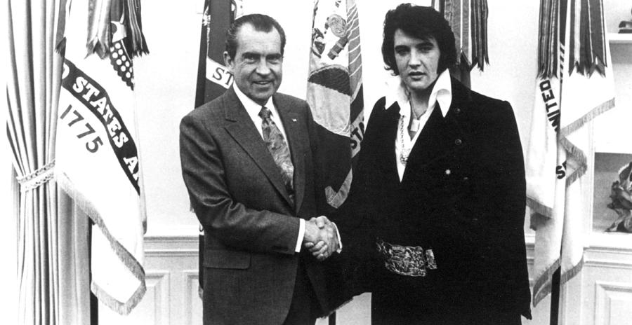 Elvis Presley Photograph - Richard Nixon Meets With Elvis Presely by Everett