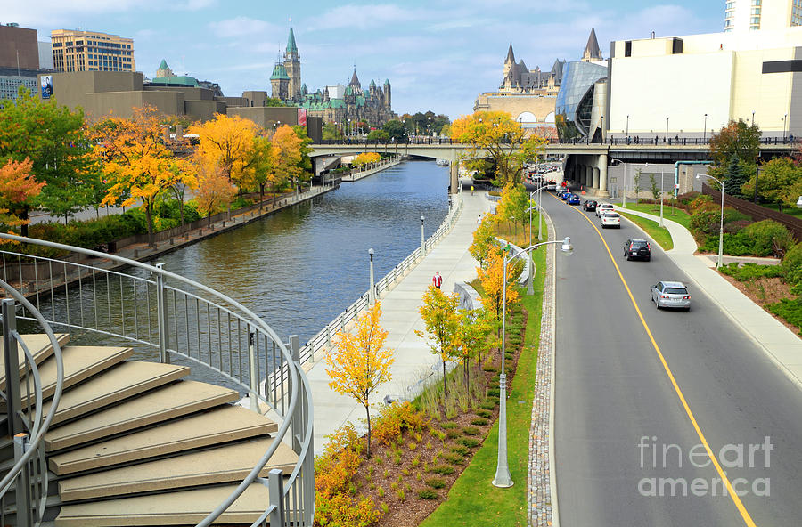 Rideau Canal Photograph by Charline Xia
