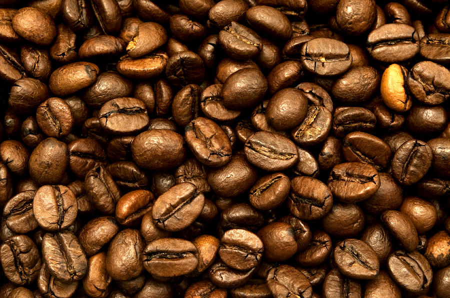 Still Life Photograph - Roasted coffee beans by Fabrizio Troiani