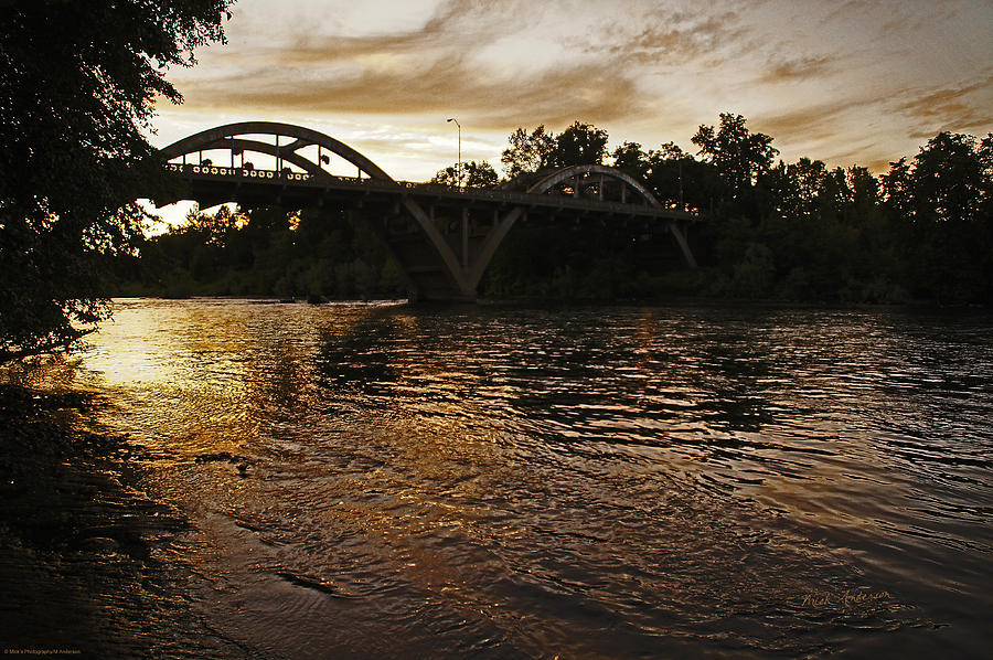 Rogue River Sunset Photograph by Mick Anderson