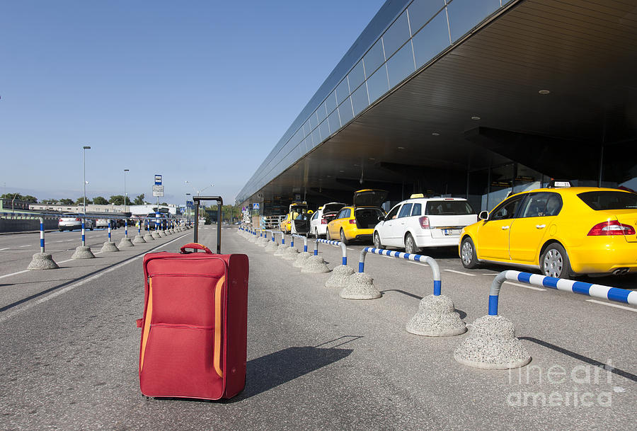 rolling luggage oslo airport