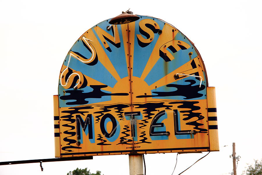 Route 66 - Sunset Motel 2008 Photograph by Frank Romeo