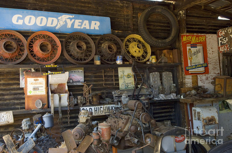 Route 66 Vintage Garage Photograph by Bob Christopher