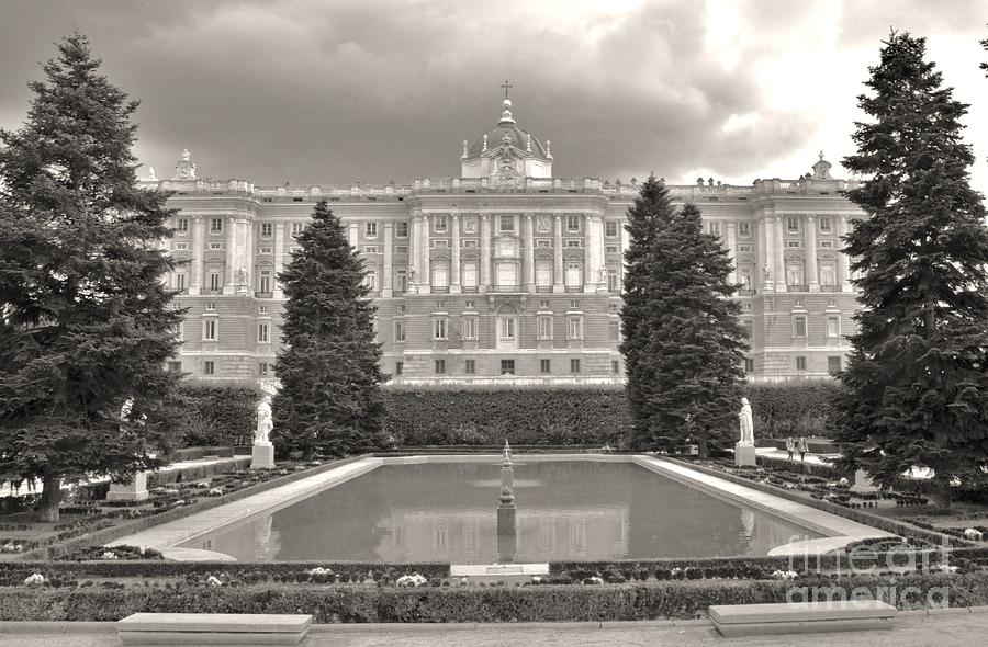 Black And White Photograph - Royal Palace. Madrid by Kevin Gallagher
