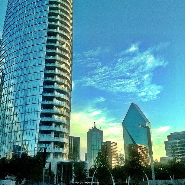 Dallas Photograph - Rush Hour And I Dont Care ! Enjoying by Candace Hughes