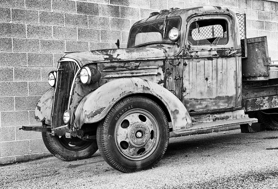 Rusted truck Photograph by Kelley Nelson