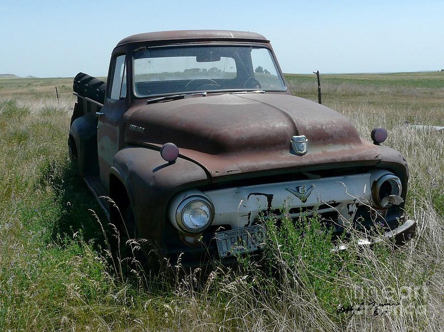 Rusty Ford F-350 Truck Photograph by Bobbylee Farrier