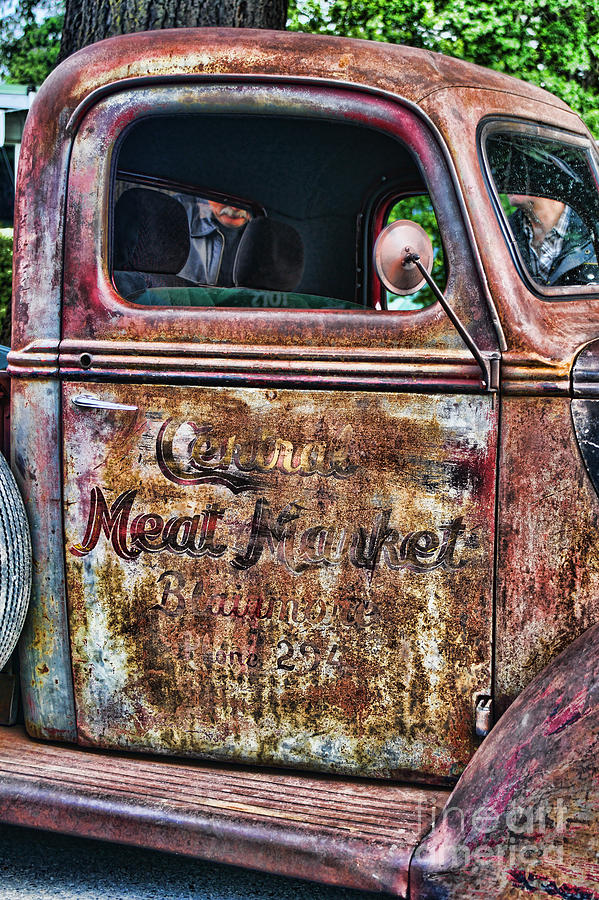 Truck Photograph - Rusty Truck Door by Randy Harris