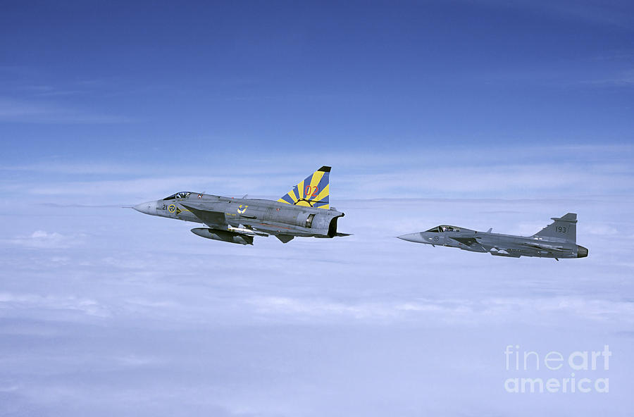 Saab Ja 37 Viggen And Saab Jas 39 Photograph by Daniel Karlsson | Fine ...